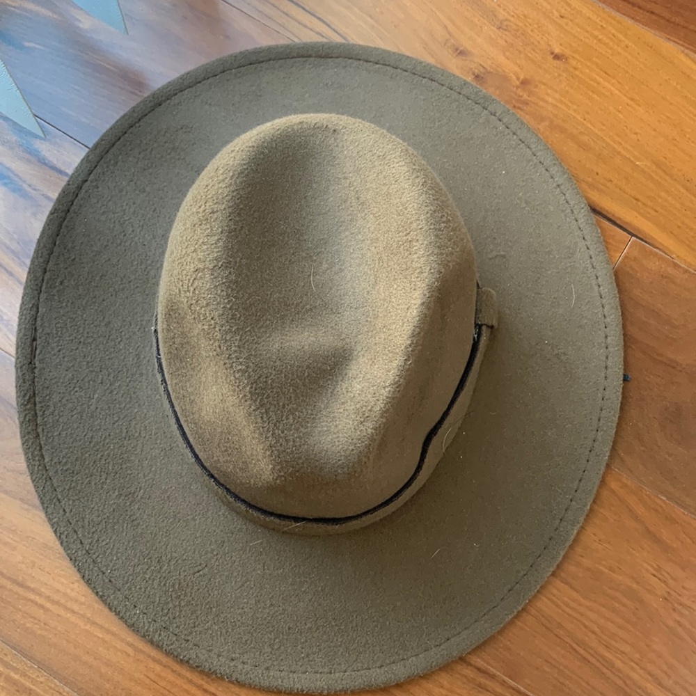 Suede brown cowboy hat